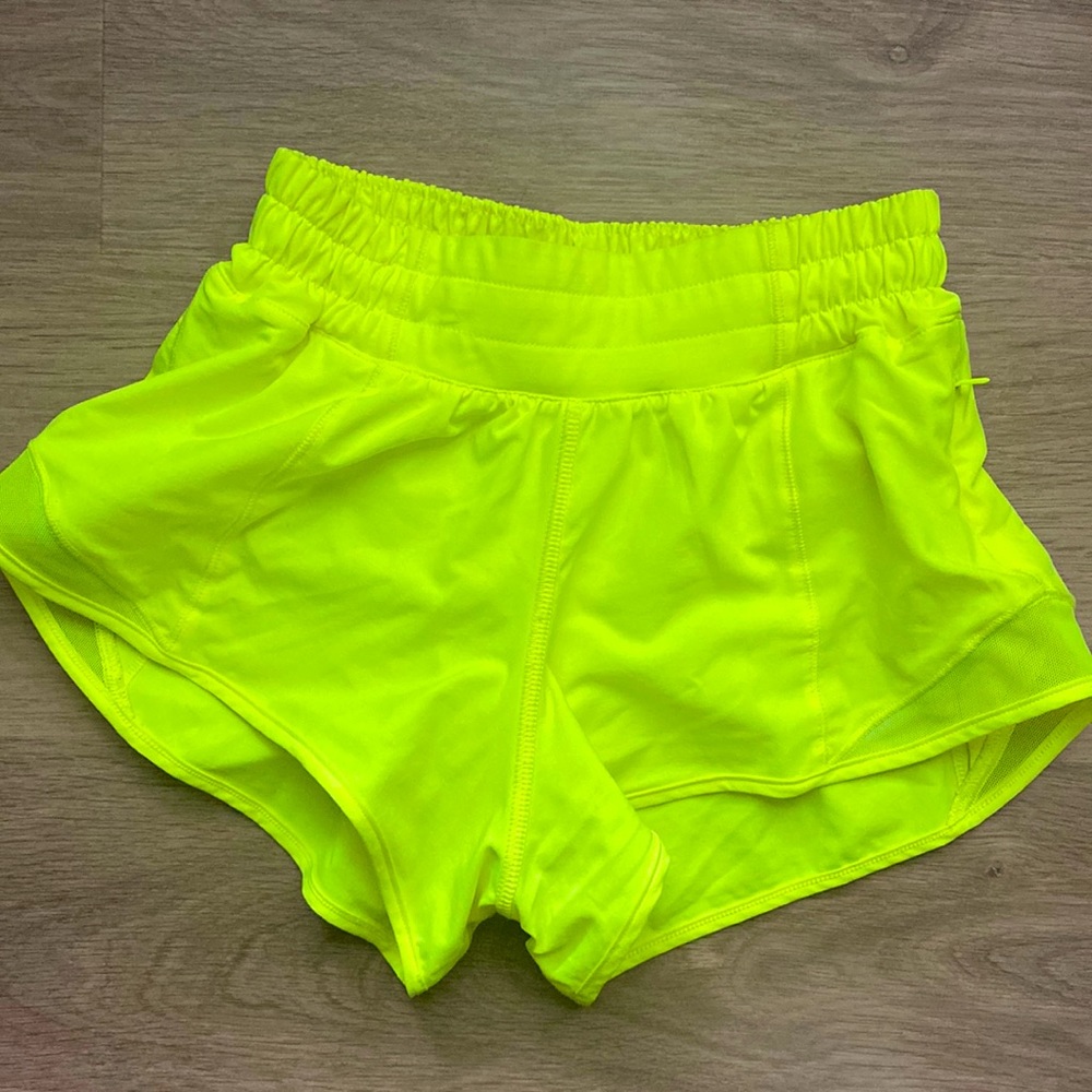 Lulu Lemon Hotty Hot Short